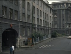 Vjezd do areálu továrny