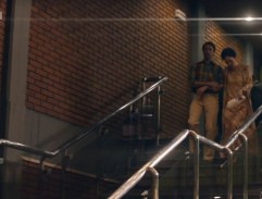 pani Špalková na schodech