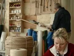 Přivrtávání poličky