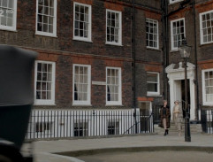 Lady Edith a Lady Rosamund z jdou vydavatelství časopisu