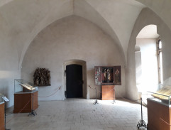 sál na hradě krále a jeho synů