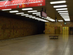 Hujerová v metru stanice Družby