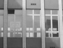 Tělocvična s bazénem