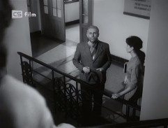 na chodbe Věrinej školy