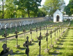 Svatební košile - Hřbitov