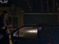 Taxík před aukčním domem