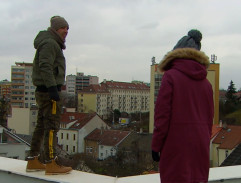 260. Skok do prázdna