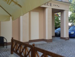 Igor Mende odchází