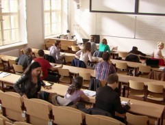 Kolaps profesora na přednášce