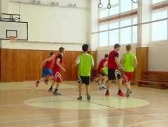 Trénink basketbalu