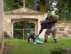 63. Když můžu, pomůžu