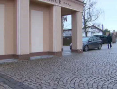 Igor Mende odchází