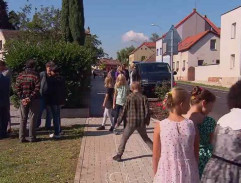 Zuna Tobadu na koloběžce