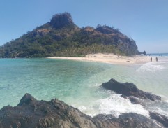 Trosečníkův ostrov