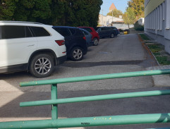 Sledovanie poštárky