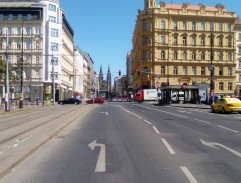 Londýnské ulice a kostel