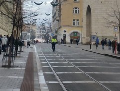 Odjezd zlodějů po ul. Rašínova