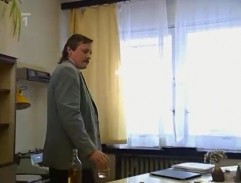 V kanceláři majitele hotelu