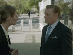 U hlavního vchodu do zoo