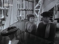 Na chatě u klavíru