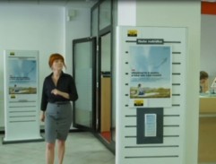 Bankovní úřednice