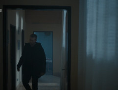 Prokop Král na chodbě