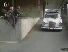 parkovisko pred ústavom predpovedí počasia