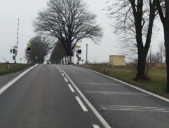 Narození Švandy - sanitka jede do porodnice ve Strakonicích.