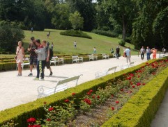 Kočár přijíždí k novému zámku