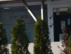 vchod do reštaurácie