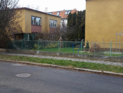 Naproti Arazímova domu