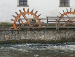 Mrtvoly na mlýnském kole