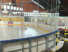 na zimnom štadióne 2