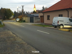 pred Maňkiným domom