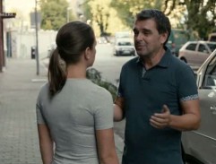 pred Lindiným domom