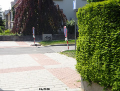 Chůva Chromáková s kočárkem