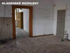 Poručík Bílek v nádražní restauraci