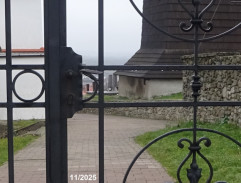 0107 Prípad zamknutého kostola