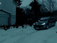 pred Zedníčkovou vilou