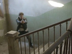 schodisko v opustenom kaštieli