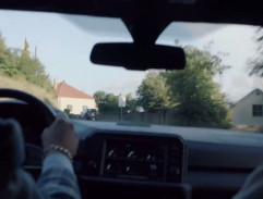 prenasledovanie auta