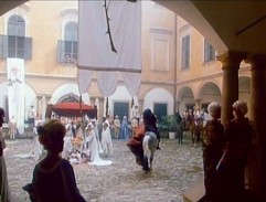 Zámecké nádvoří