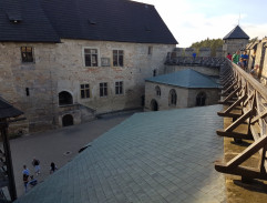 Hradní nádvoří