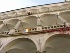 Vera se dívá na arkády