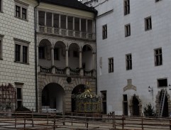 Pohled na noční arkády