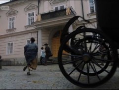 Gesa běží do ústavu