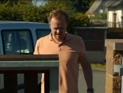 Před domem Sikorových