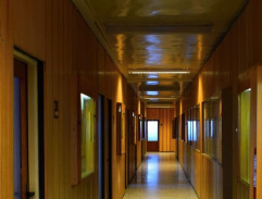 pred Viktóriinou kanceláriou