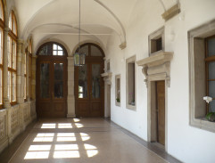 vrátnica v galérií