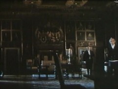 Sál zámku se služebnictvem